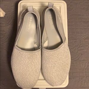 Women tennis shoes